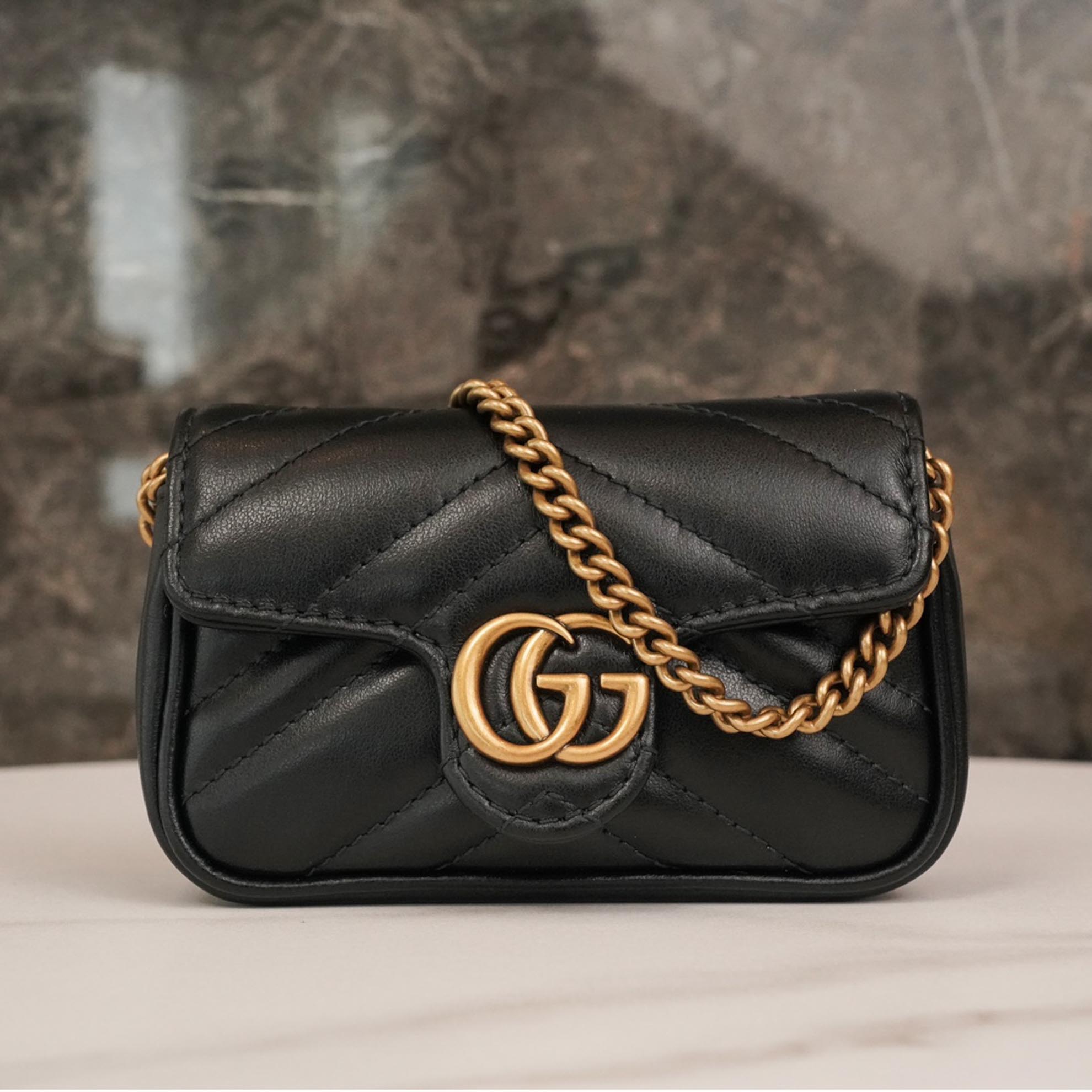 Túi Gucci GG Marmont Matelassé Leather Super Mini Black Chevron Leather