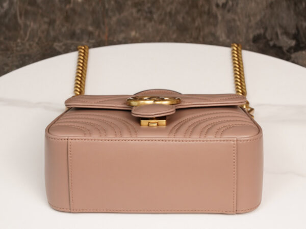 Túi Gucci Gg Marmont Mini Top Handle Bag Màu Be