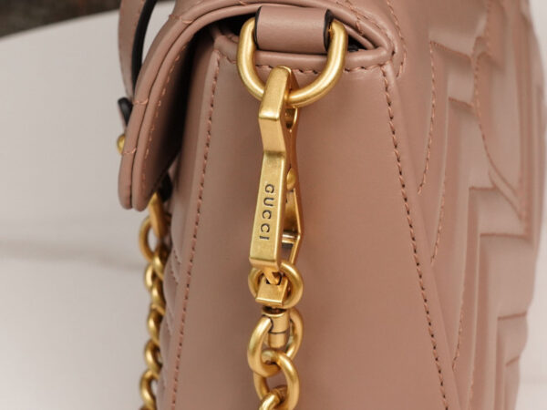 Túi Gucci Gg Marmont Mini Top Handle Bag Màu Be
