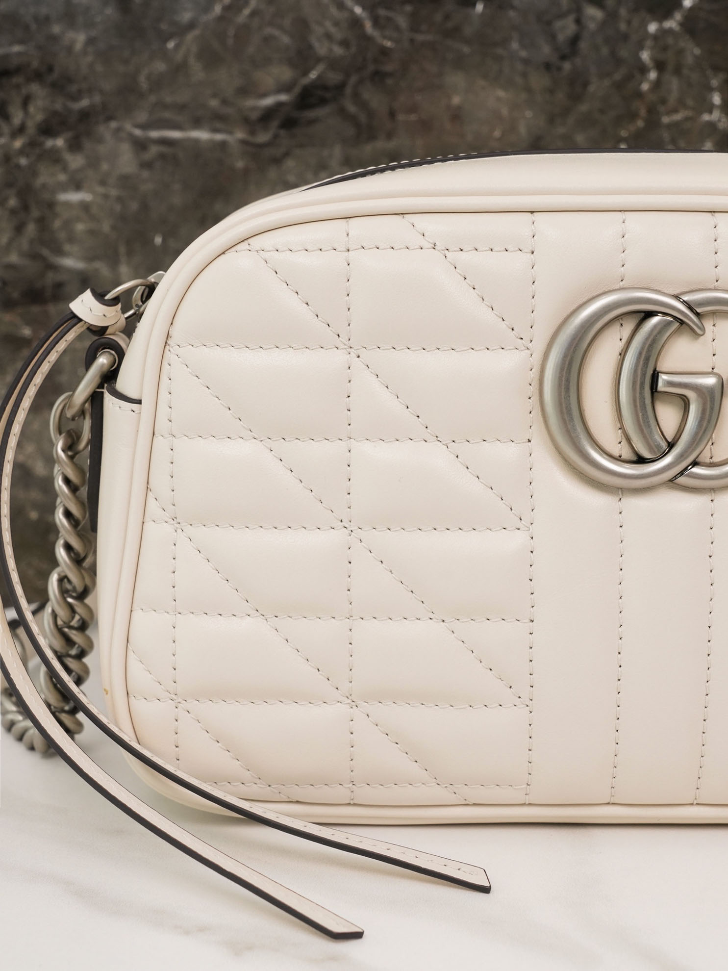 Túi Gucci GG Marmont Small Shoulder Bag White