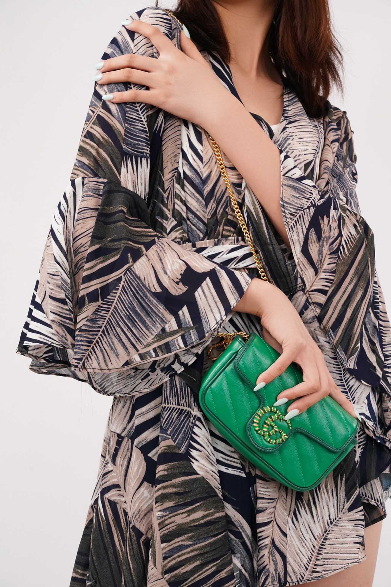 Túi Gucci Marmont Super Mini Bag in Green