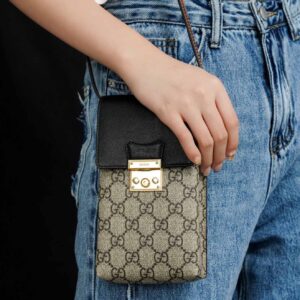 Túi Gucci Padlock Mini Phone Bag Đen Leather GG Canvas