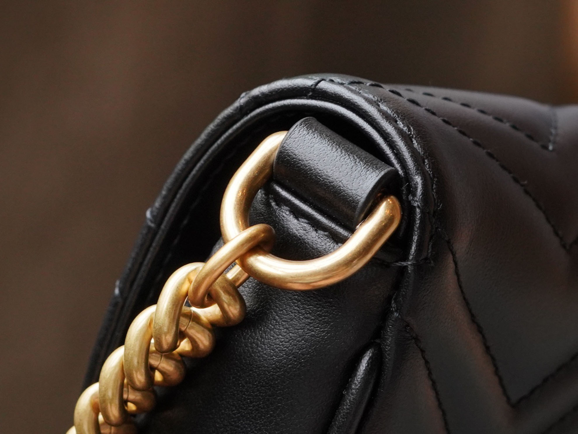 Túi Gucci Women's Black GG Marmont Matelassé Chain Mini Bag Black