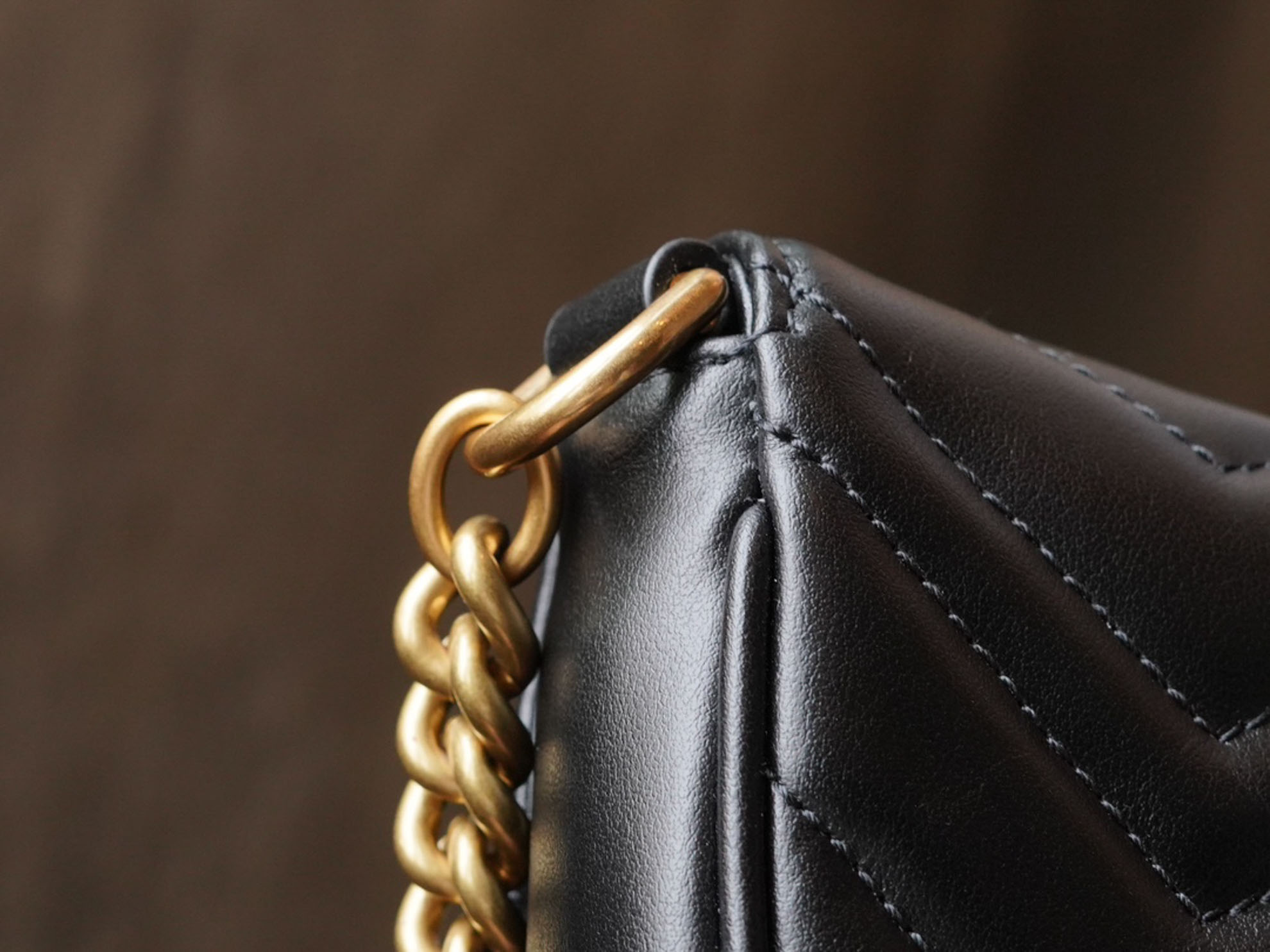 Túi Gucci Women's Black GG Marmont Matelassé Chain Mini Bag Black