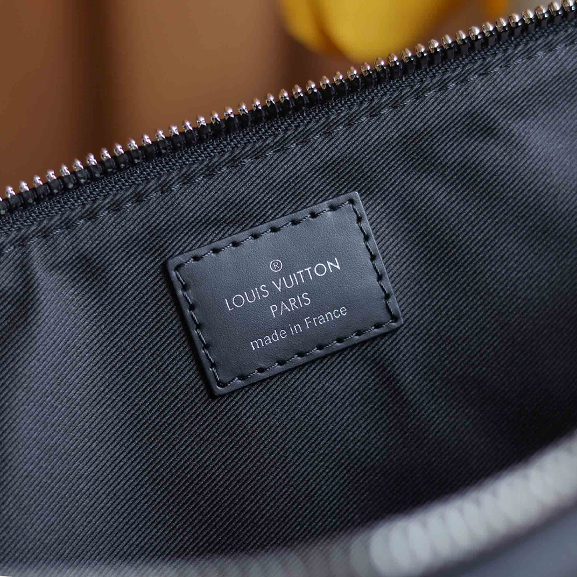 Túi LOUIS VUITTON Anton Tote Bag 