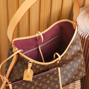 Túi Louis Vuitton CarryAll MM Bag ‘Brown’