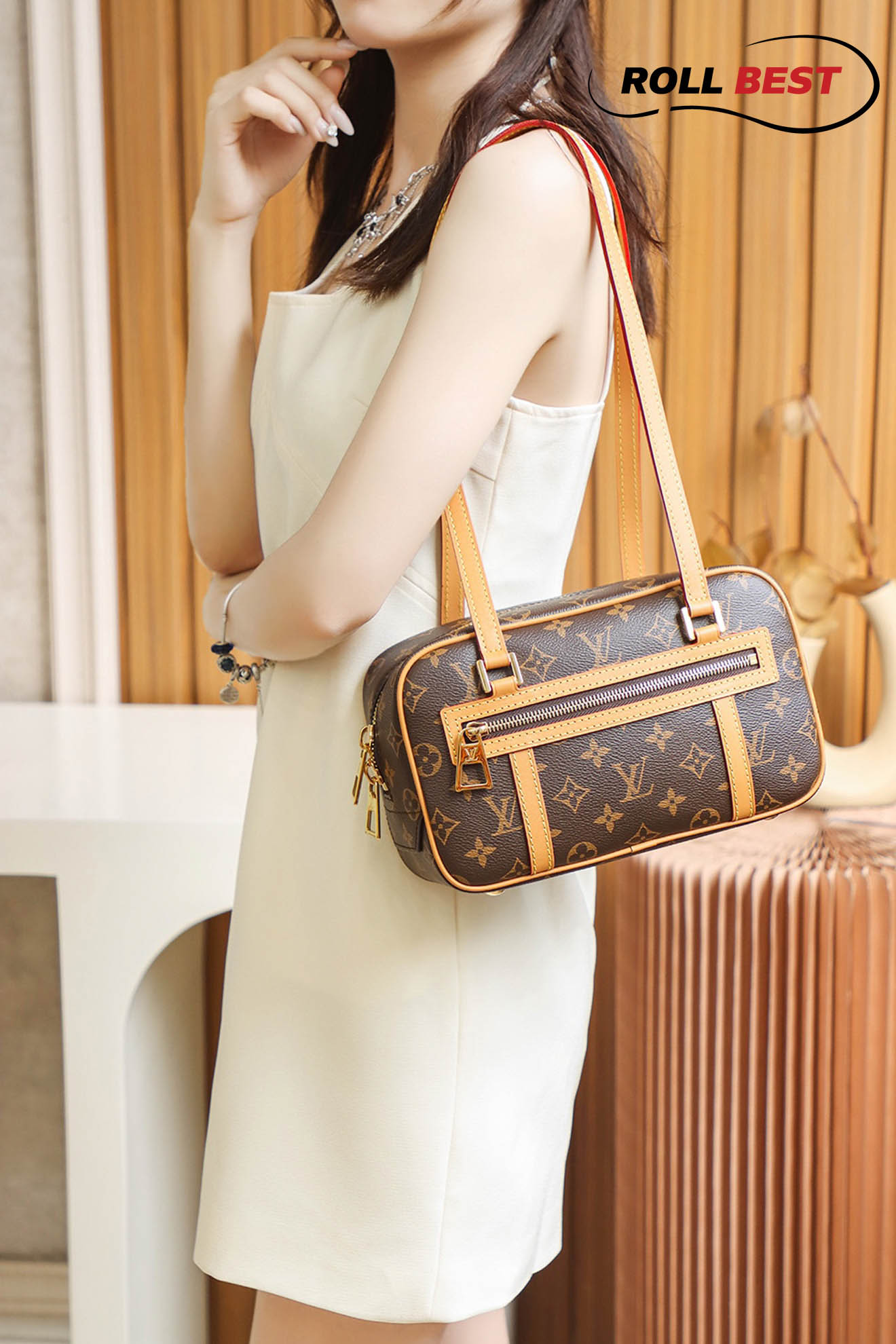 tui-louis-vuitton-cite-bag