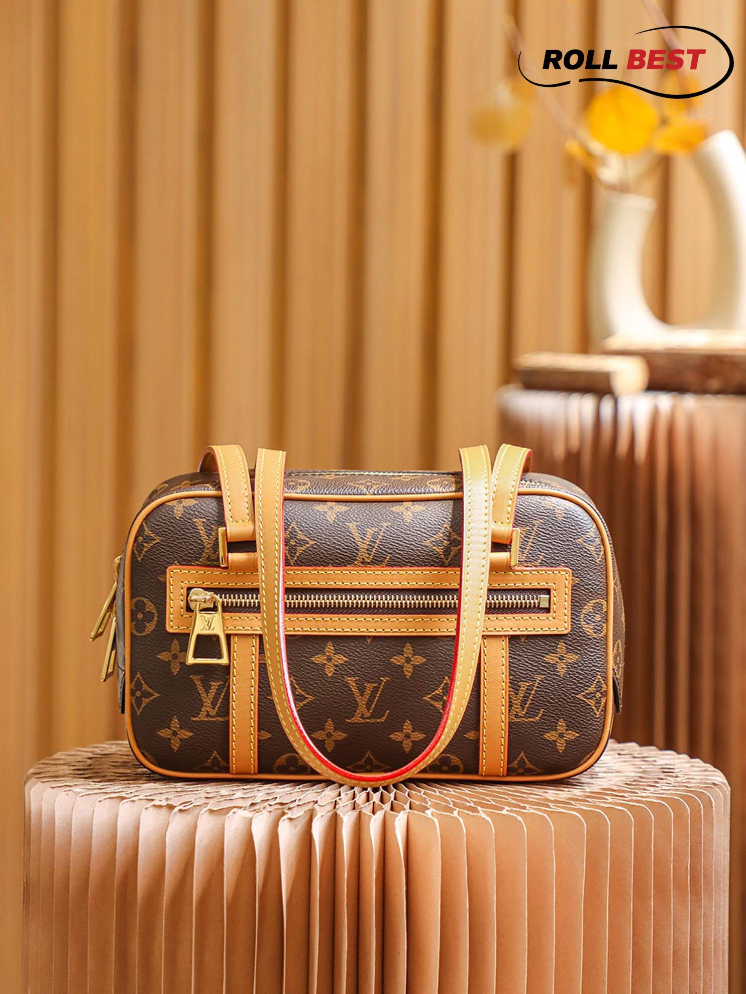 tui-louis-vuitton-cite-bag