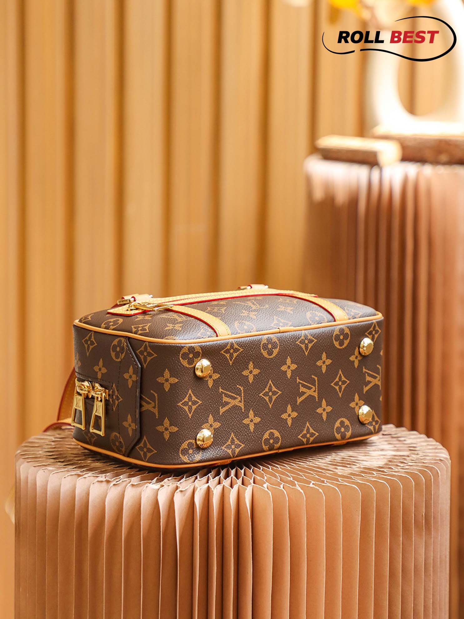 tui-louis-vuitton-cite-bag