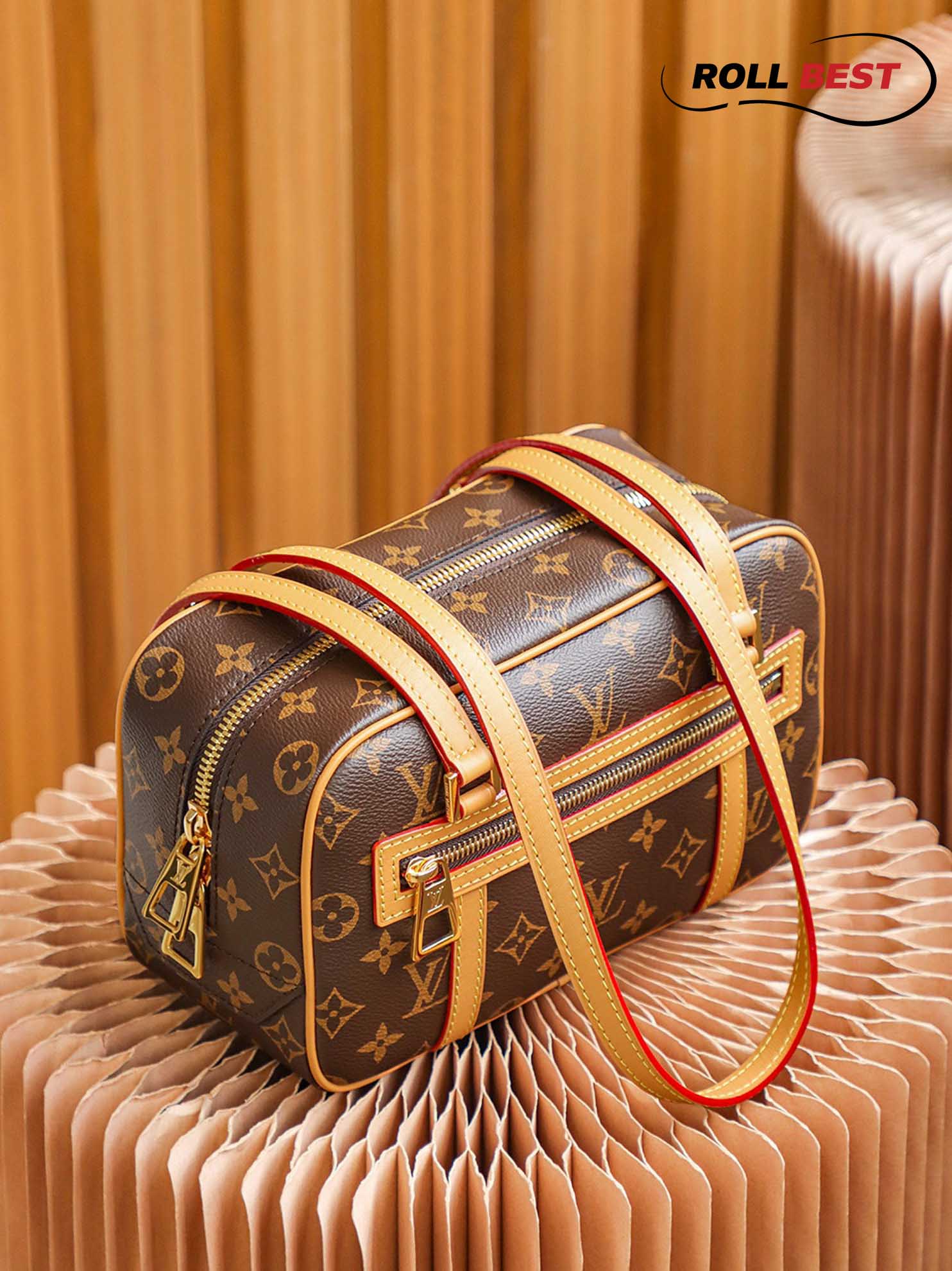 tui-louis-vuitton-cite-bag