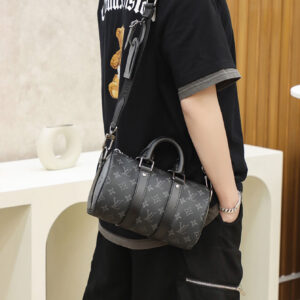 Túi Louis Vuitton City Keepall ‘Black’ 25