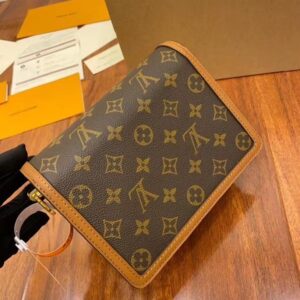 Túi Louis Vuitton Dauphine Mini Handbag