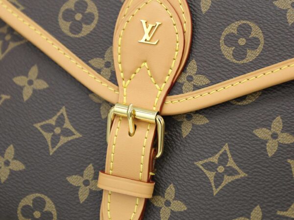 Túi Louis Vuitton Ivy