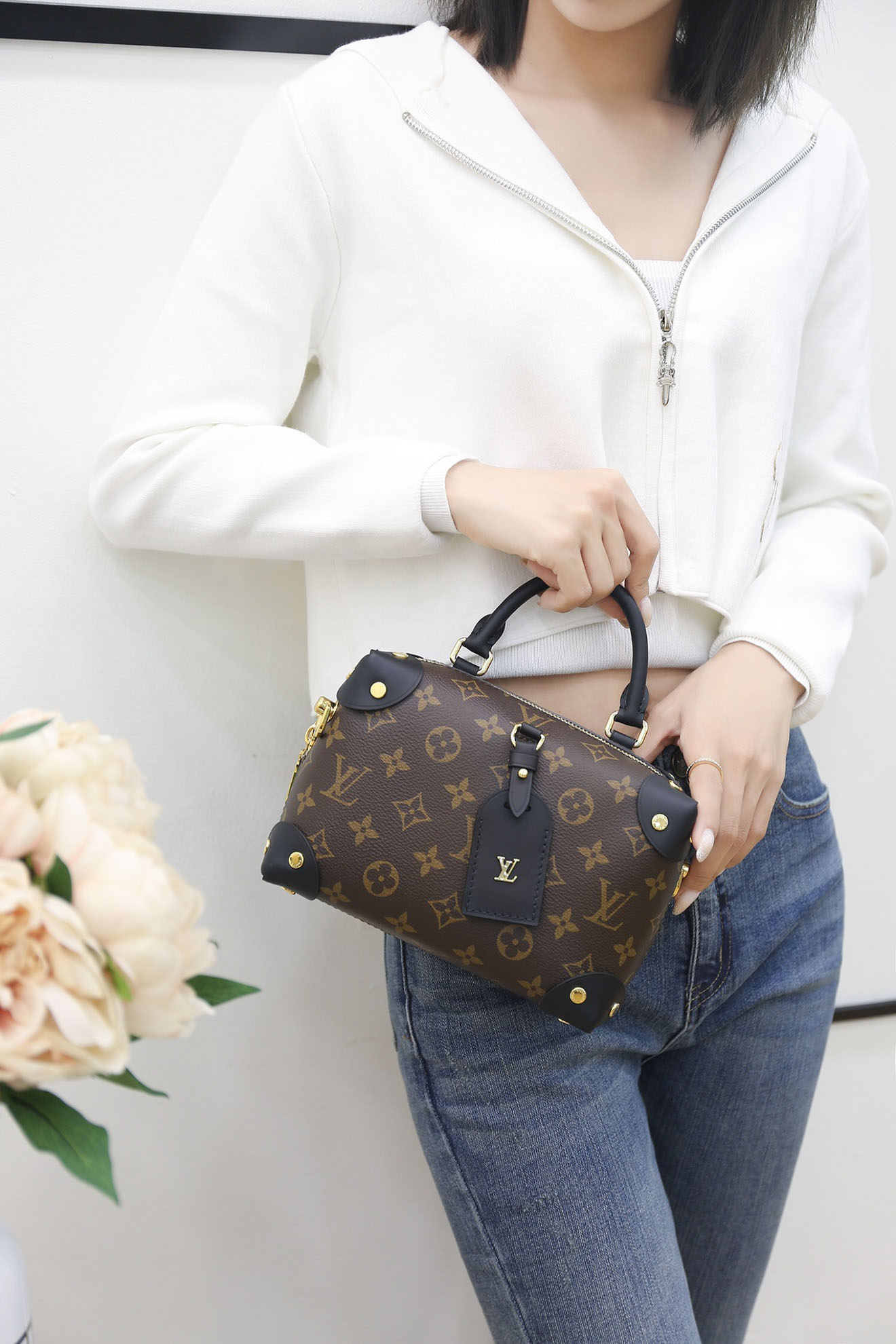 Túi Louis Vuitton Petite Malle Souple Bag ‘Black’