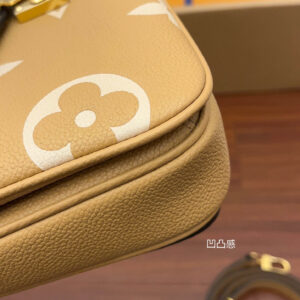 Túi Louis Vuitton Pochette Métis 'Arizona Beige'