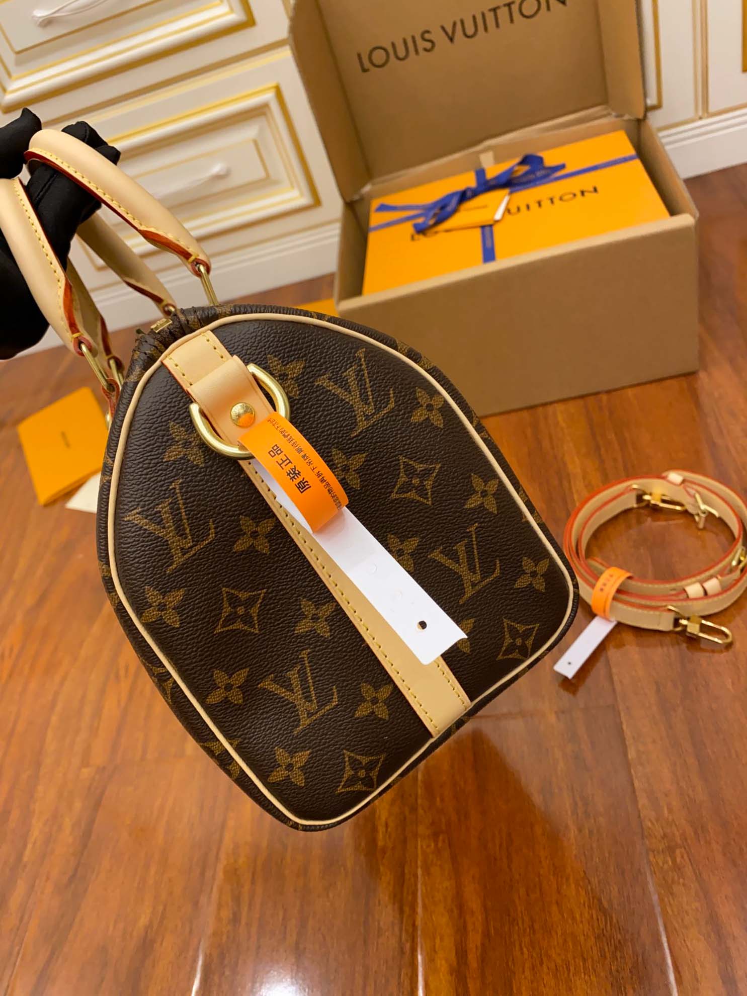 Túi Louis Vuitton Speedy Bandoulière 25 Monogram Handbag 