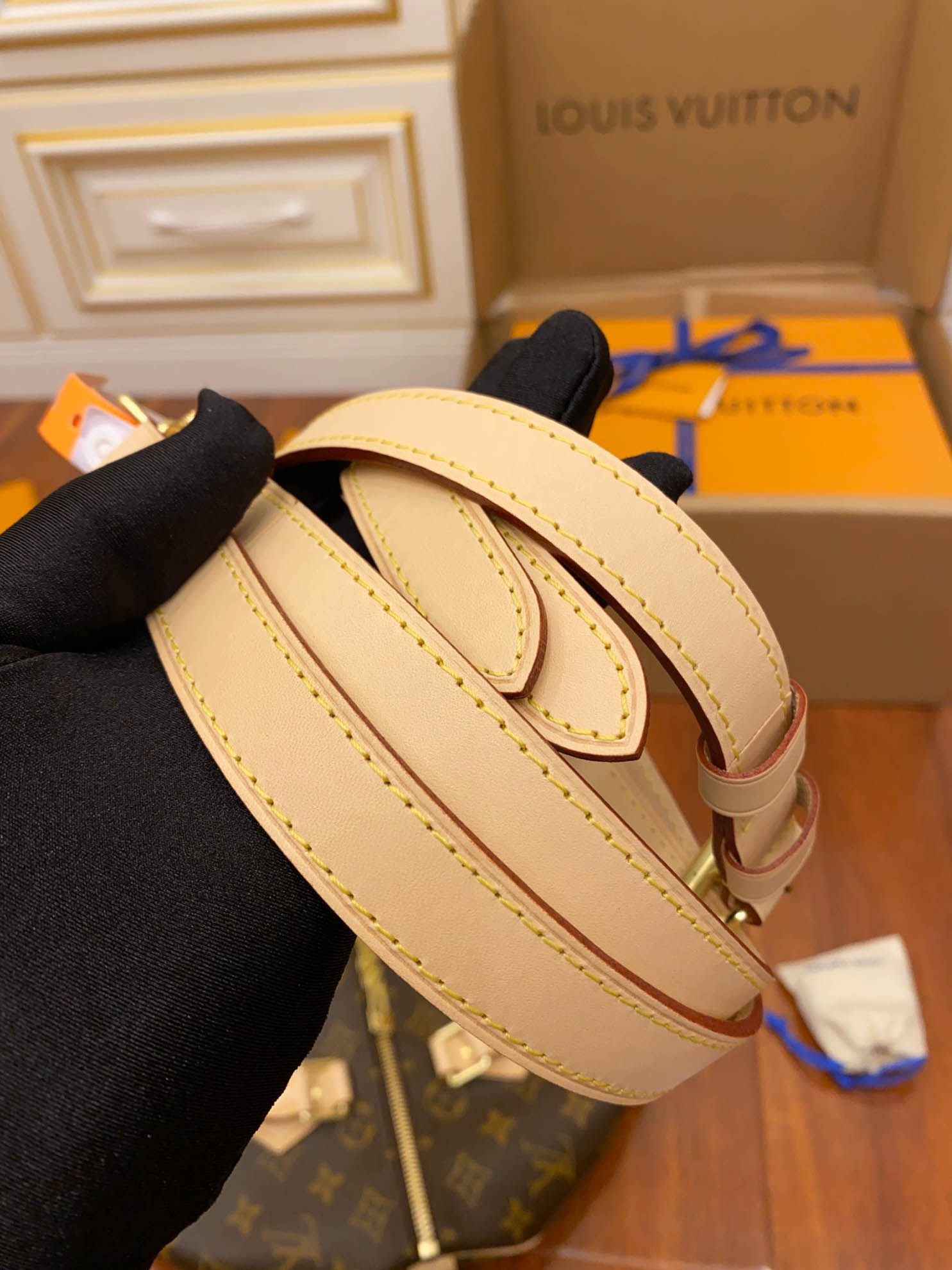 Túi Louis Vuitton Speedy Bandouliere 30 Monogram Canvas 