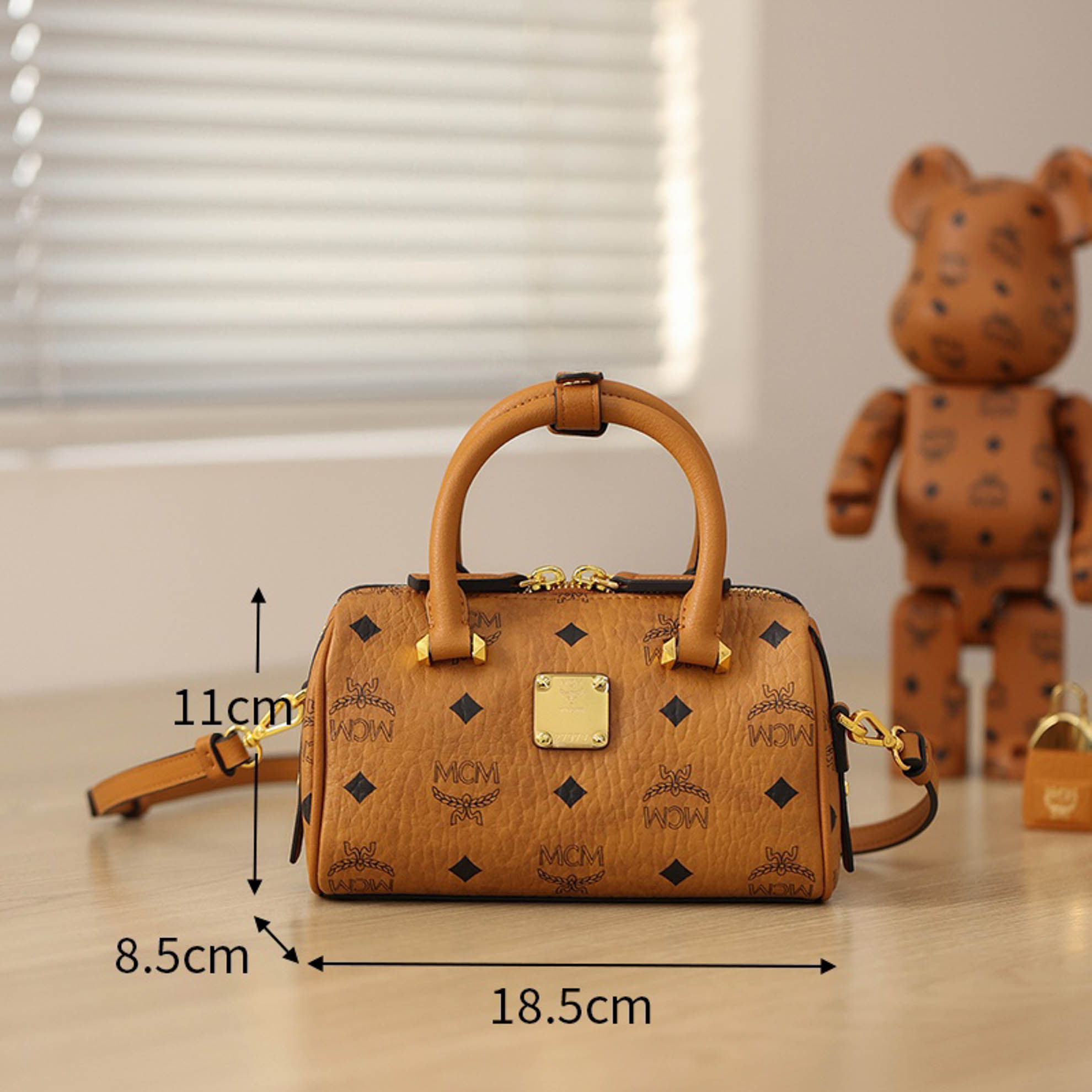 Túi MCM Essential Boston Bag Visetos Cognac