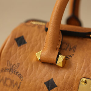 Túi MCM Essential Boston Bag Visetos Cognac