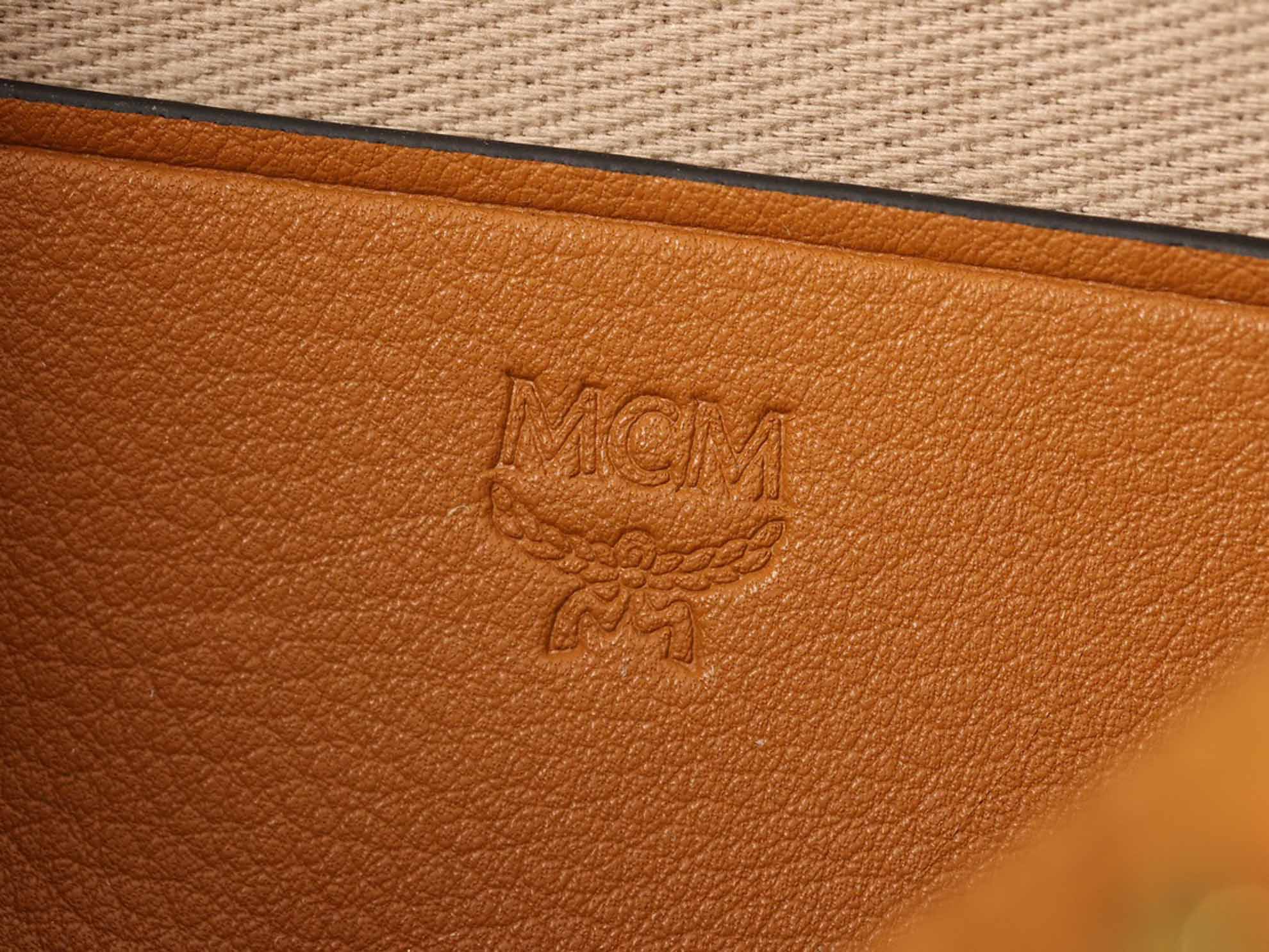 Túi MCM Essential Boston Bag Visetos Cognac