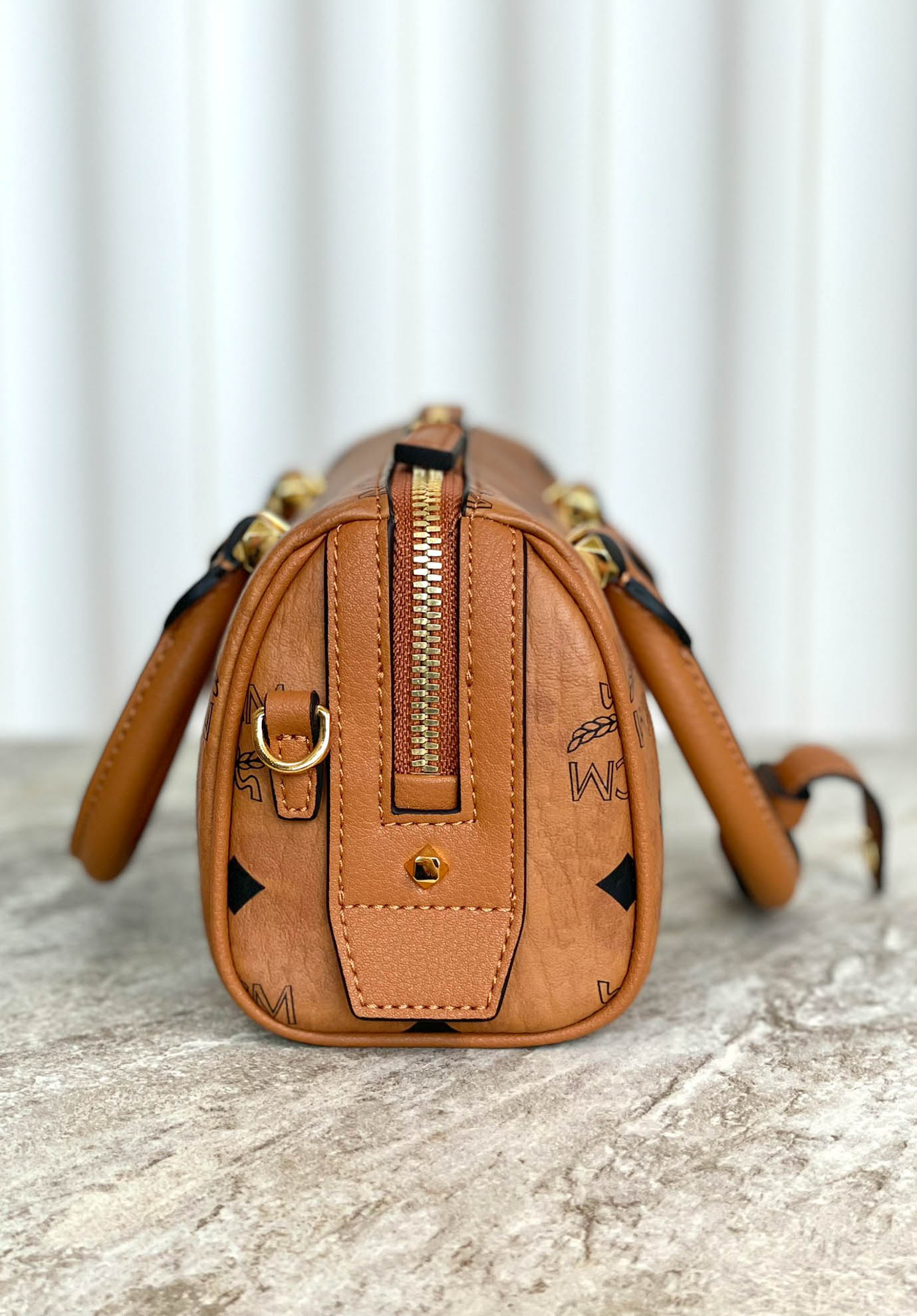 Túi MCM Essential Boston Bag Visetos Cognac