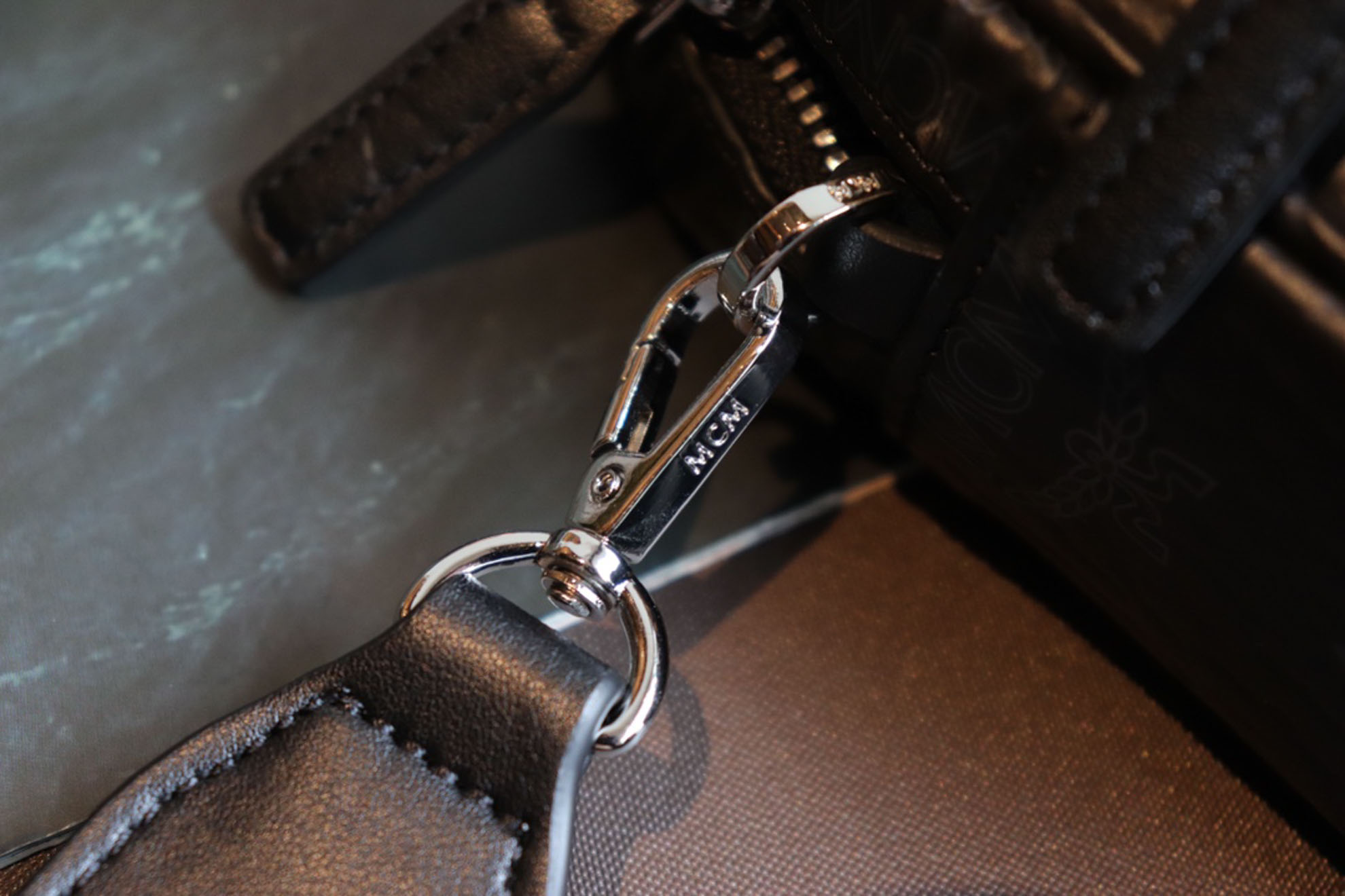 Túi MCM Klassik Crossbody in Visetos Black