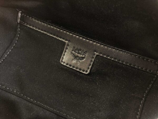 Túi MCM Medium Fursten Belt Bag In Visetos Black
