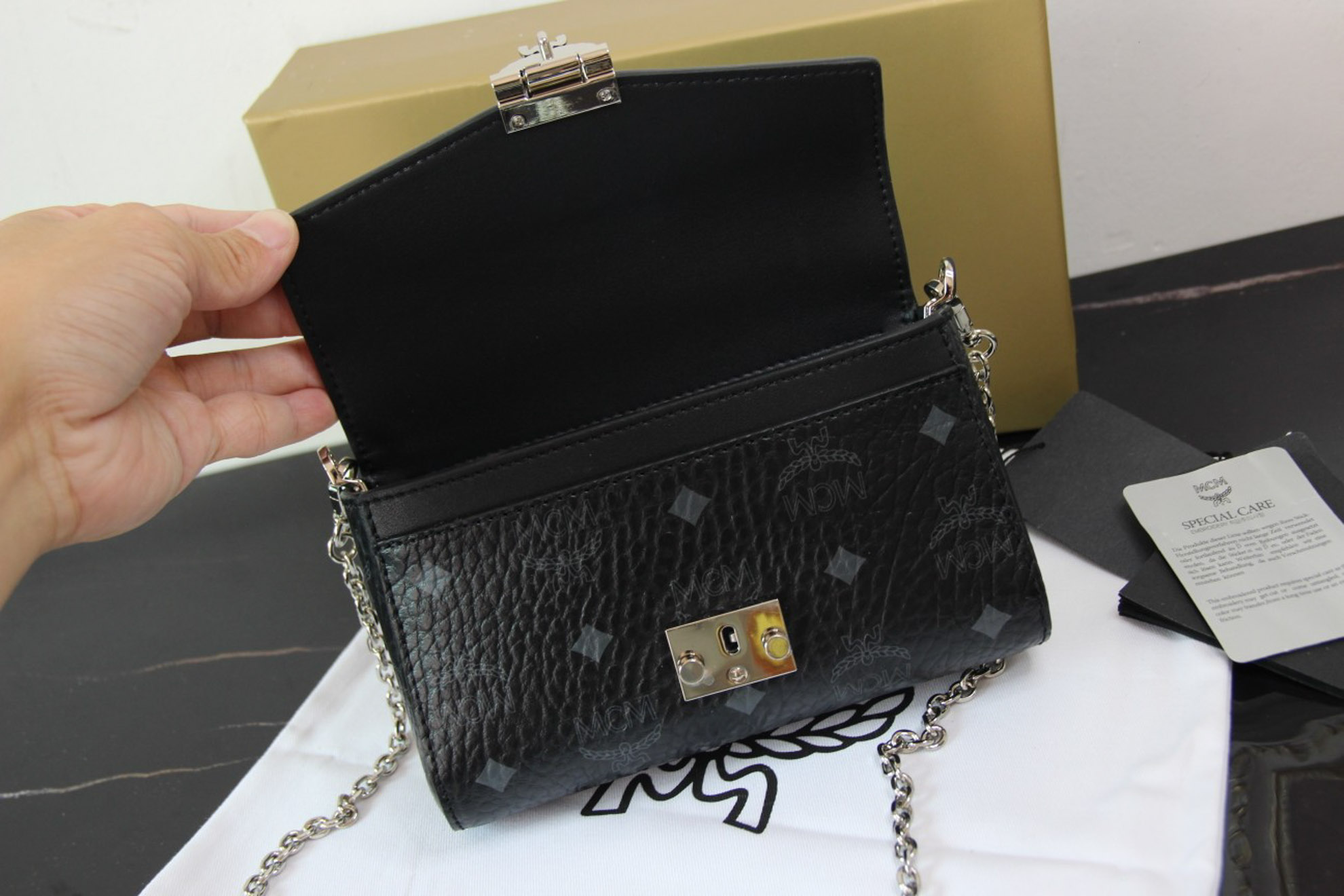 Túi MCM Millie Flap Crossbody Visetos Black