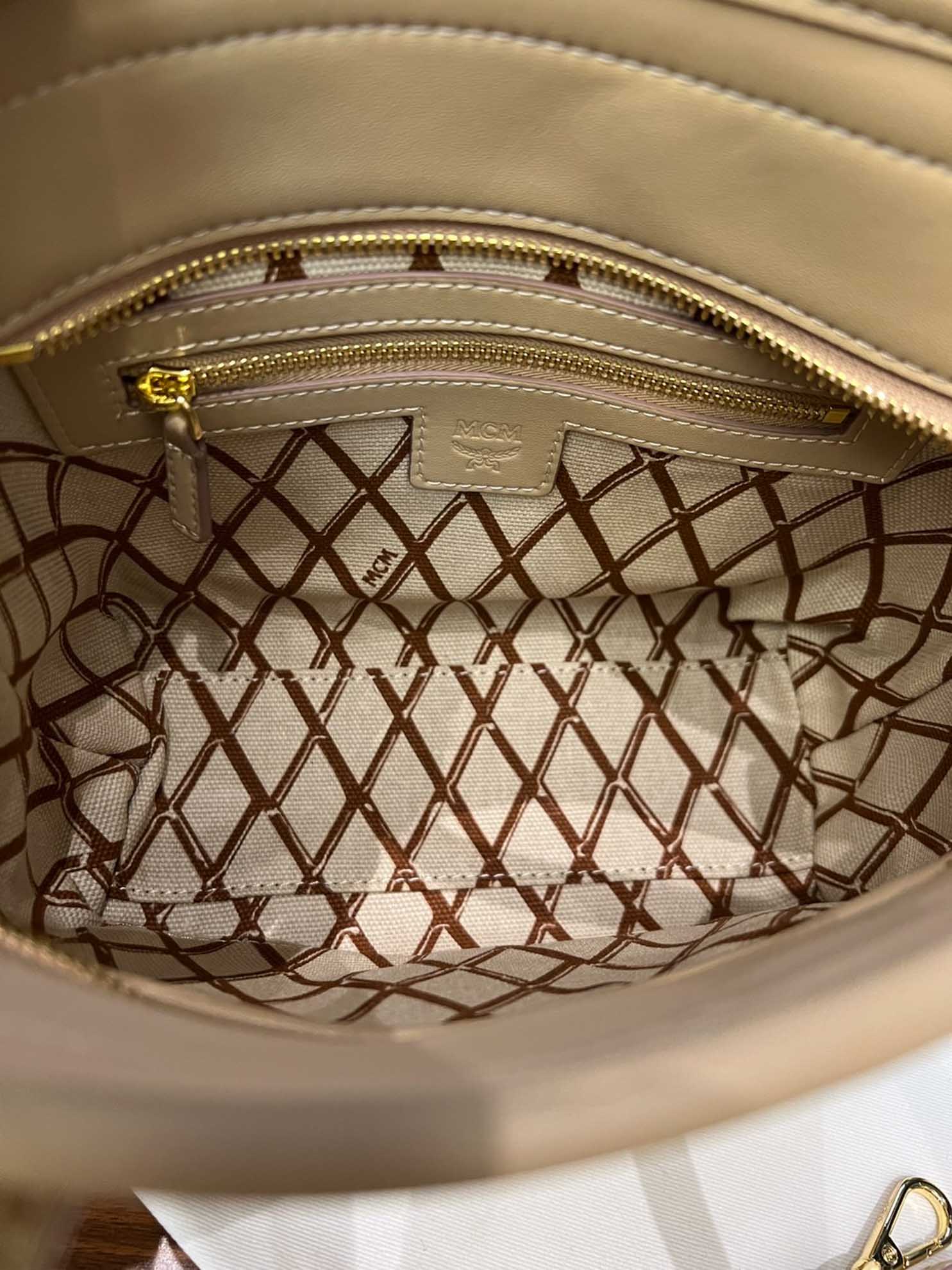 Túi MCM Mini Toni Shopper Visetos 'Beige Black'