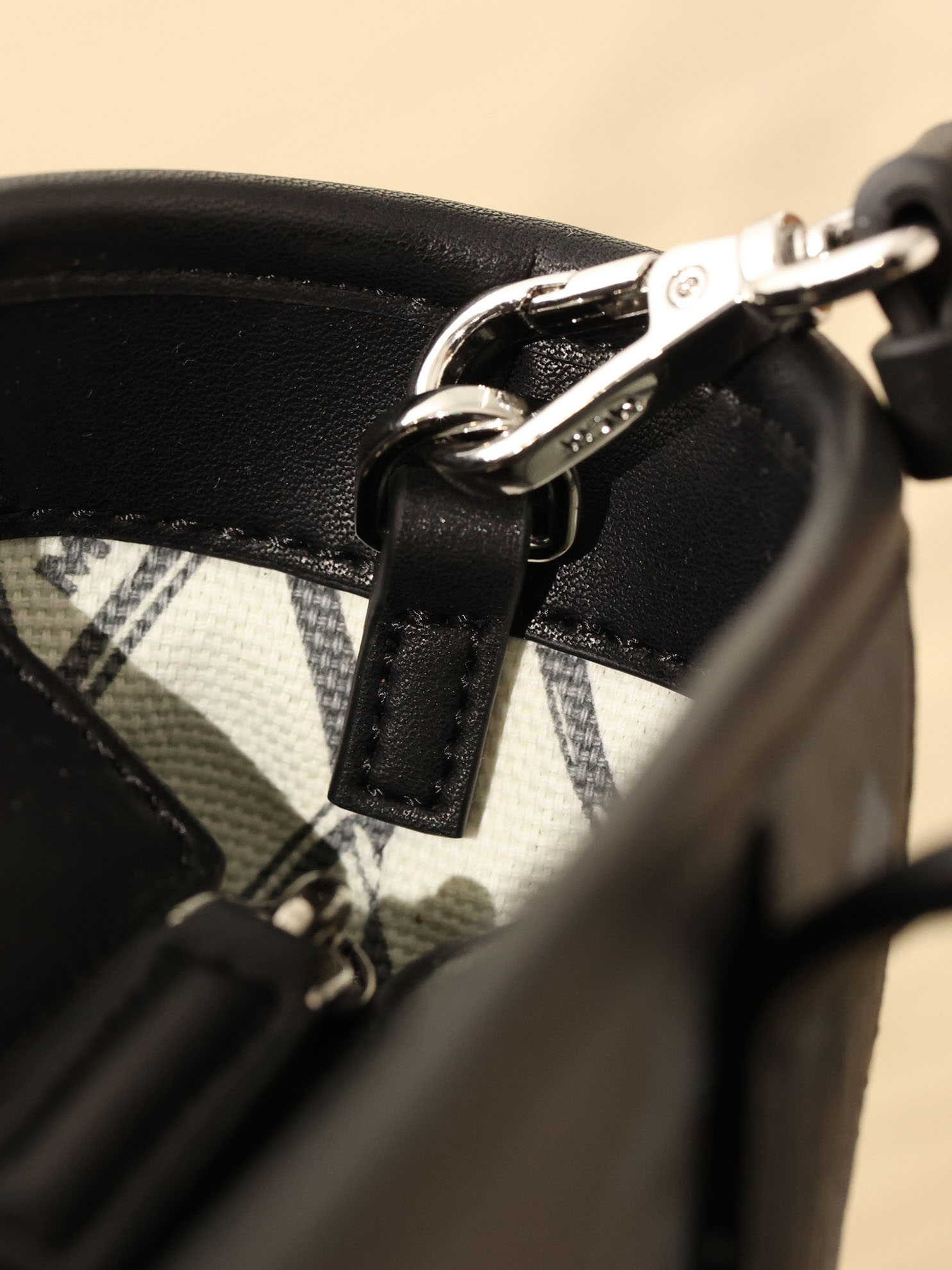 Túi MCM Mini Toni Shopper Visetos 'Black'