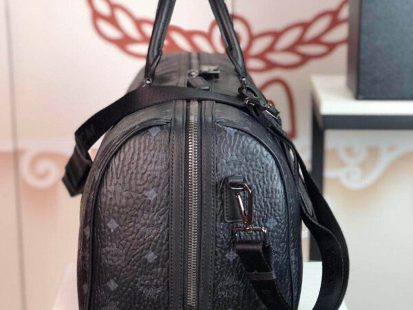 Túi MCM Traveler Weekender Bag in Visetos Black