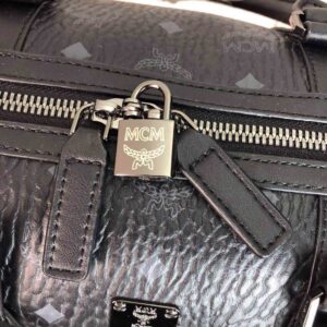 Túi MCM Traveler Weekender Bag in Visetos Black