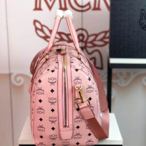 Túi MCM Traveler Weekender Bag in Visetos Pink