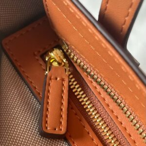 TÚI MCM Visetos Mini Aren Shopper Tote Cognac