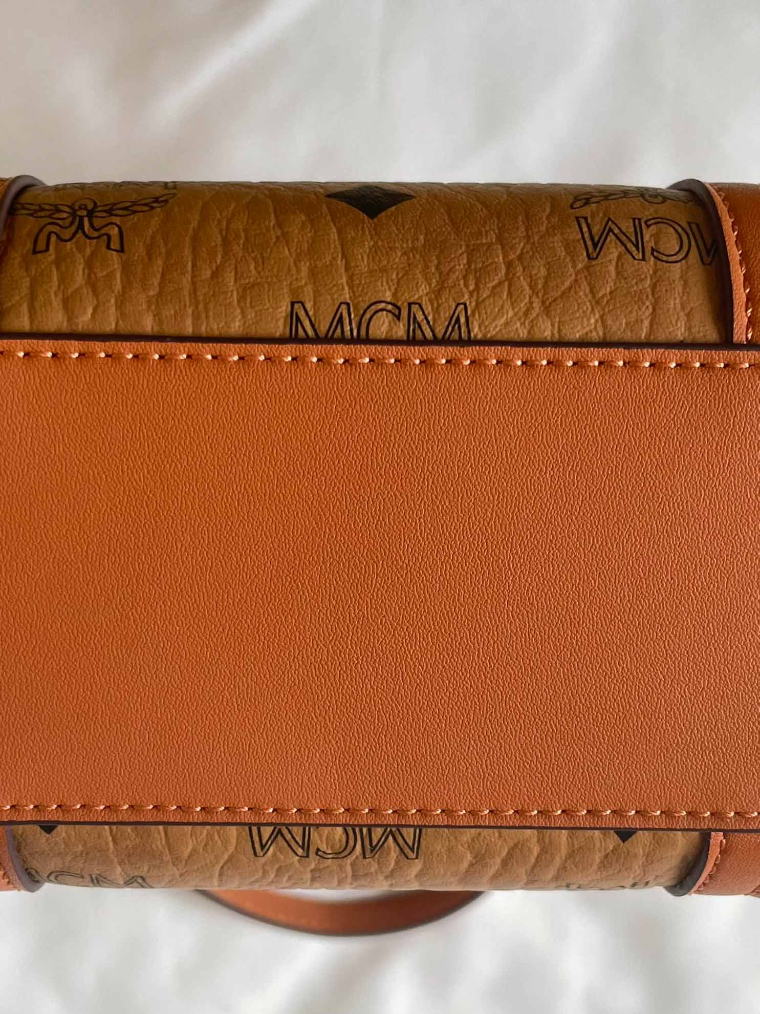 TÚI MCM Visetos Mini Aren Shopper Tote Cognac