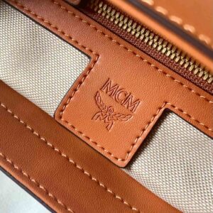 TÚI MCM Visetos Mini Aren Shopper Tote Cognac