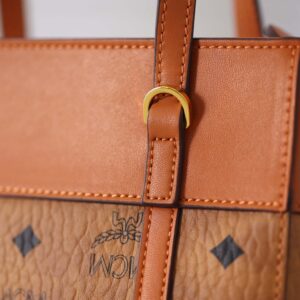 TÚI MCM Visetos Mini Aren Shopper Tote Cognac