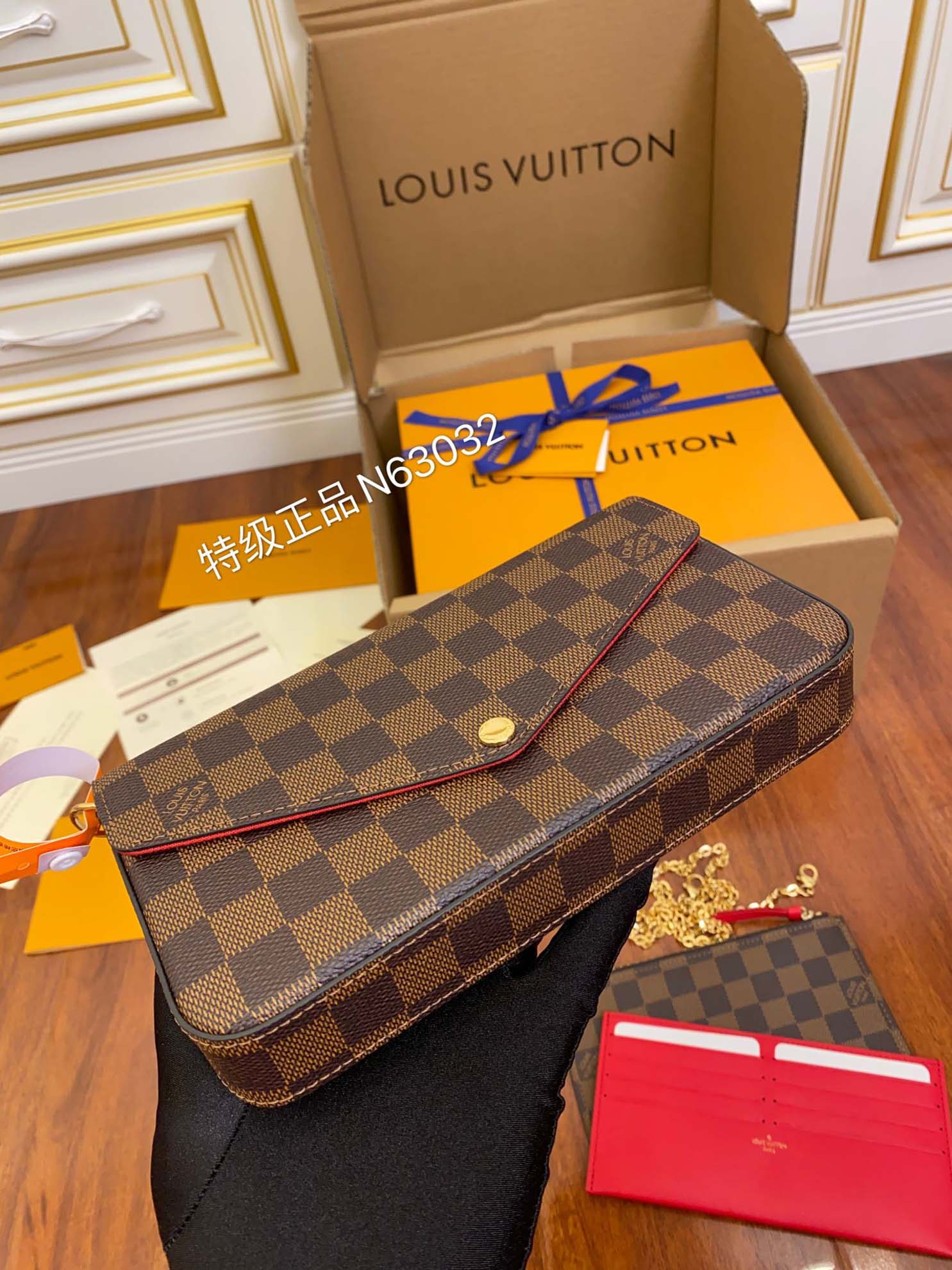 Túi Nữ Louis Vuitton Pochette Felicie Damier Ebene Cerise Red