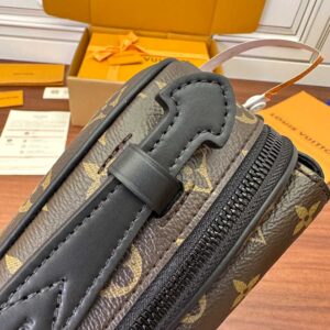 Túi S Lock Messenger Monogram Macassar