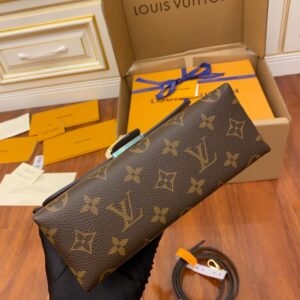 Túi xách Louis Vuitton Locky BB
