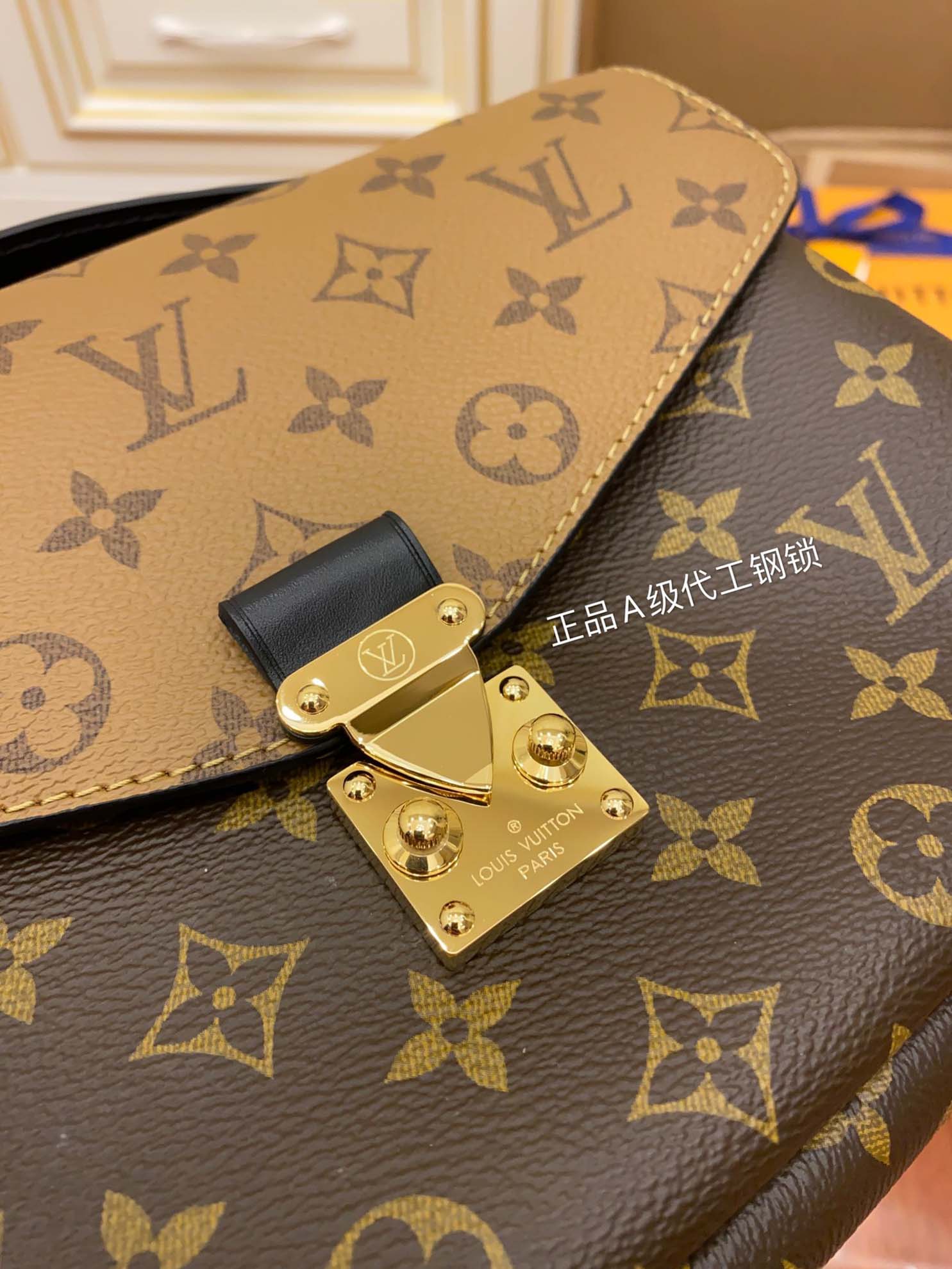 Túi Xách Louis Vuitton Monogram Canvas Pochette Metis 