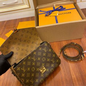 Túi Xách Louis Vuitton Monogram Canvas Pochette Metis