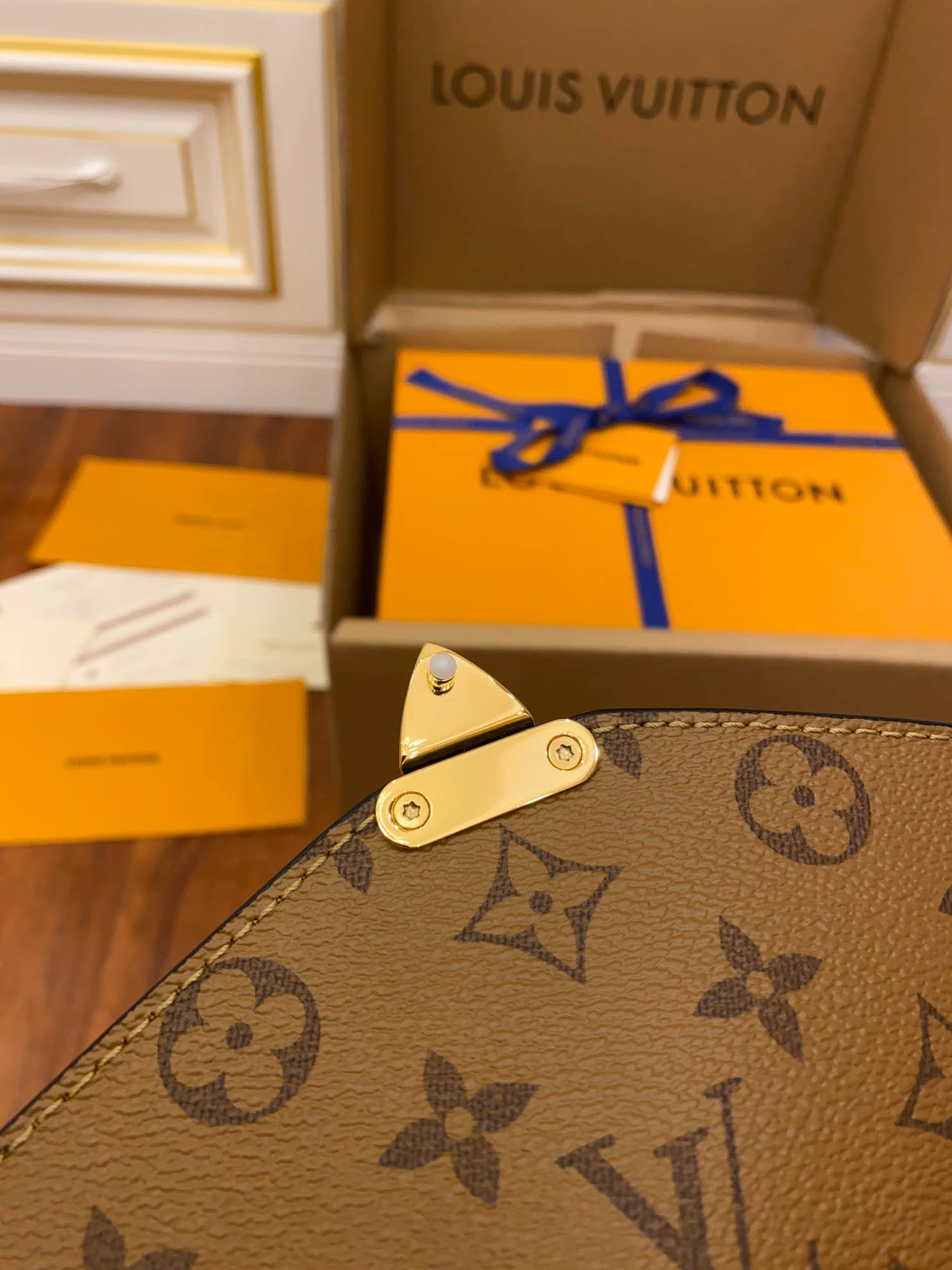 Túi Xách Louis Vuitton Monogram Canvas Pochette Metis 