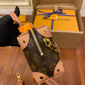 Túi xách Louis Vuitton Peptite Malle Souple Peach