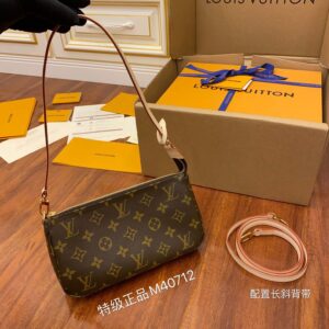 Túi Xách Louis Vuitton Pochette Accessoires Monogram