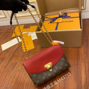 Túi xách Louis Vuitton Saint Placide