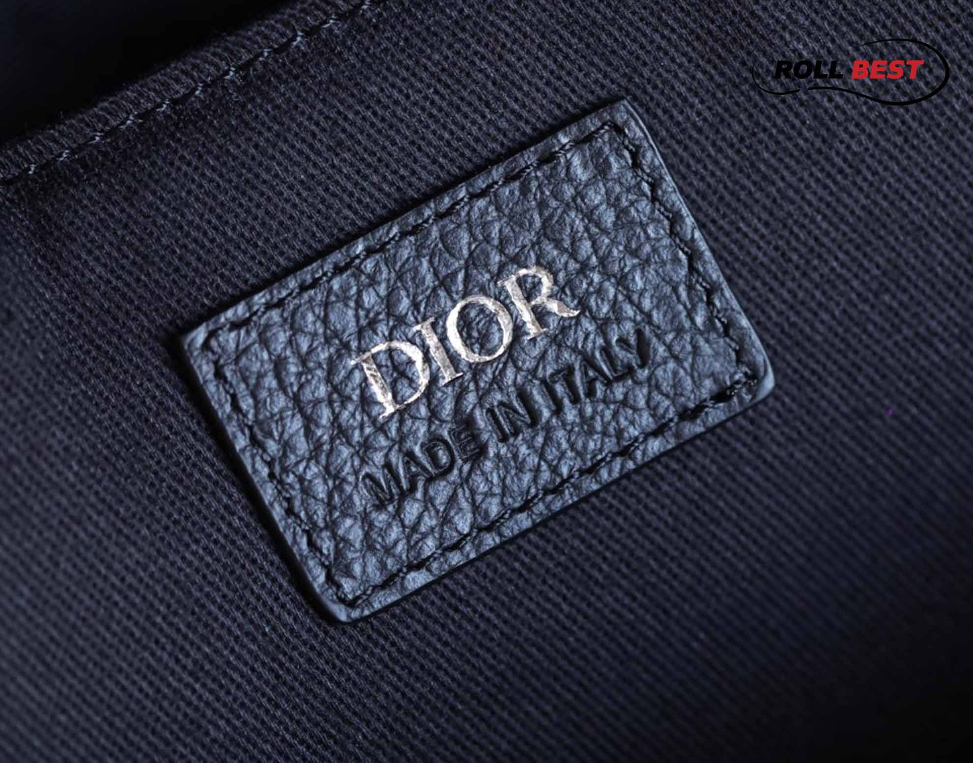 Balo Dior Oblique Họa Tiết Charm Đen