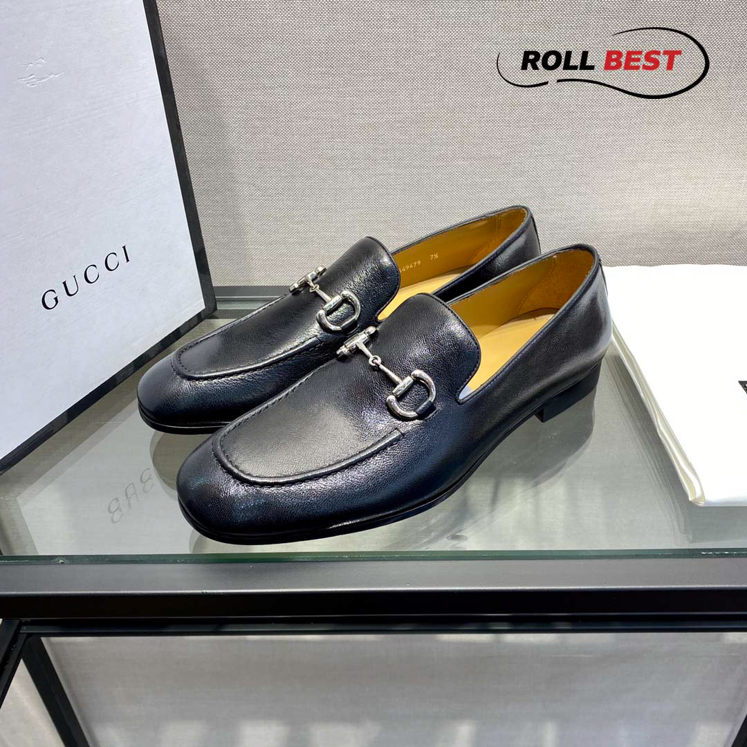 Giày Gucci Horsebit Loafer Leather Đen Da Nhăn Khóa Bạc Ngang