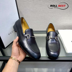 Giày Gucci Horsebit Loafer Leather Đen Da Nhăn Khóa Bạc Ngang