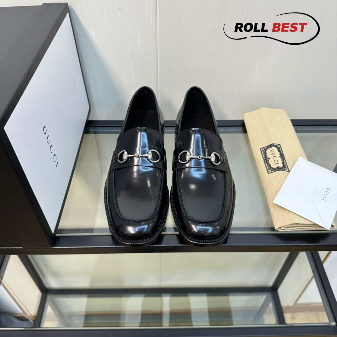 Giày Gucci Loafer Đen Da Trơn Khóa Bạc Ngang